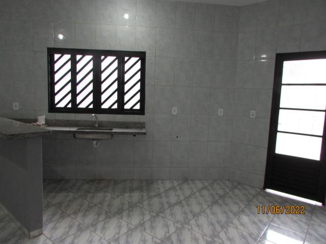 Foto 6 de Casa no Jardim Presidente com 2 quartos