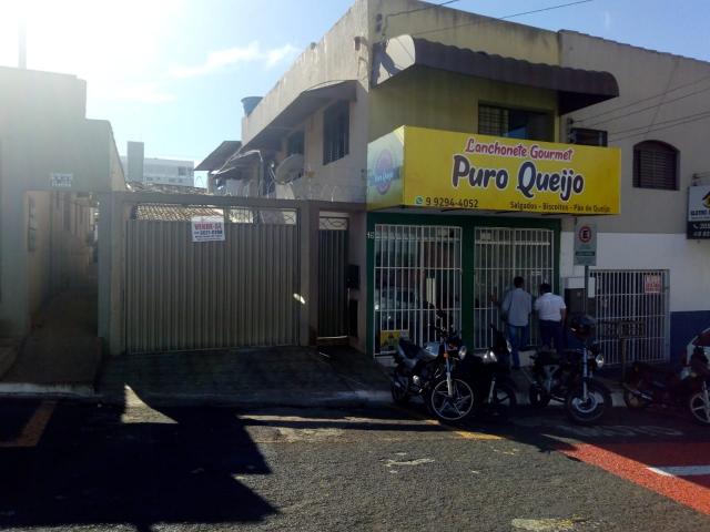 Comercial no Setor Central com 3 quartos
