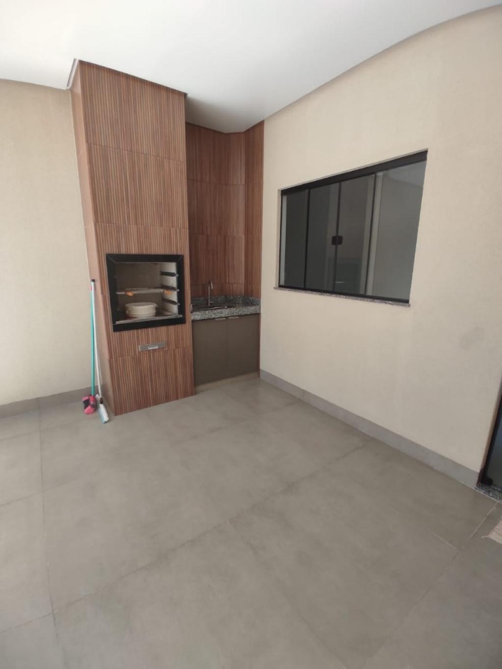 Foto 3 de Casa no Residencial Canaã com 3 quartos