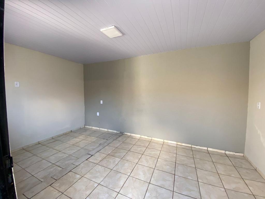 Foto 5 de Casa no Parque das Laranjeiras Prolongamento com 3 quartos