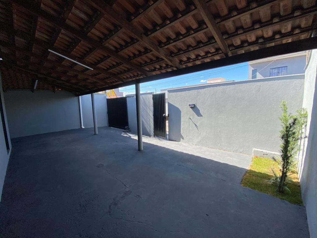 Foto 13 de Casa no Parque das Laranjeiras Prolongamento com 3 quartos