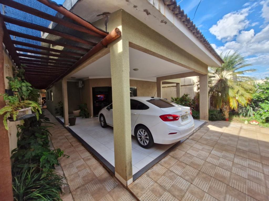 Casa no Residencial Interlagos com 3 quartos