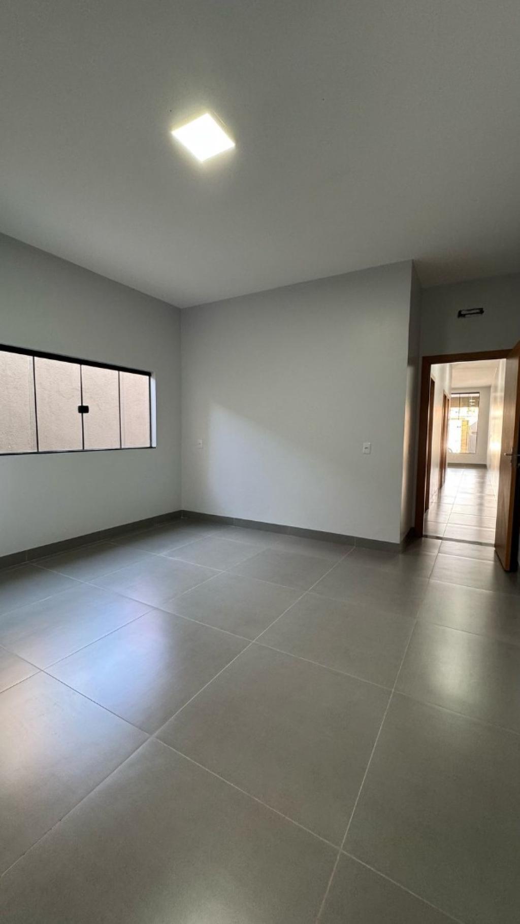 Lote no Setor Pauzanes com 3 quartos
