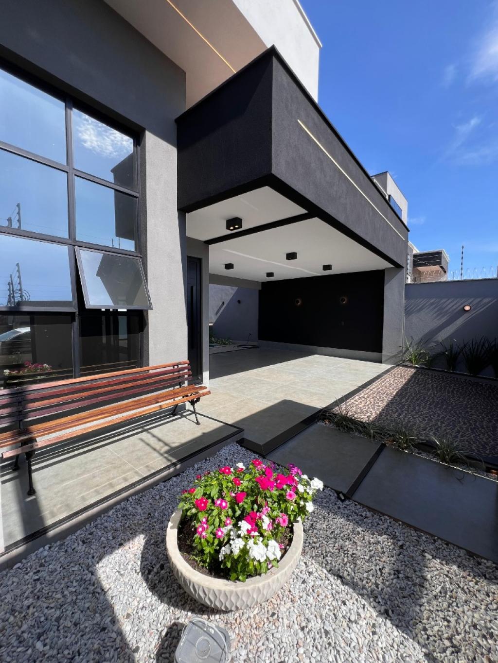 Casa no Residencial Canaã II com 3 quartos