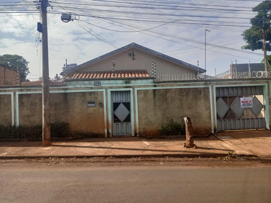 Casa no Jardim Neves com 3 quartos
