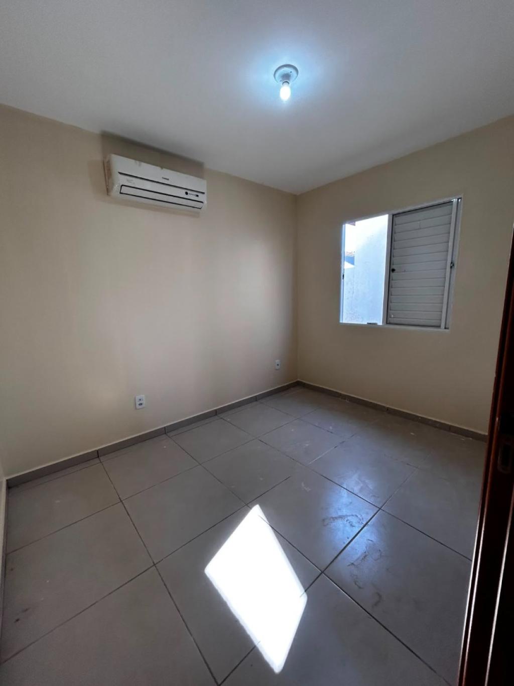 Foto 6 de Casa no Conjunto Residencial Fechado Portal dos Ipês III com 2 quartos