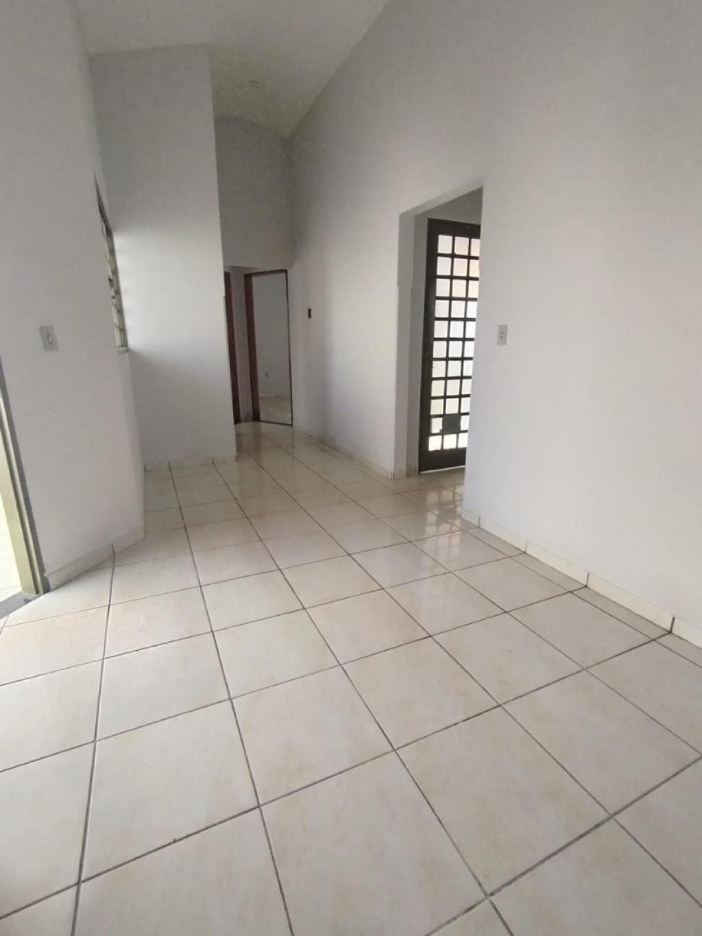 Foto 4 de Casa no Jardim Presidente com 2 quartos