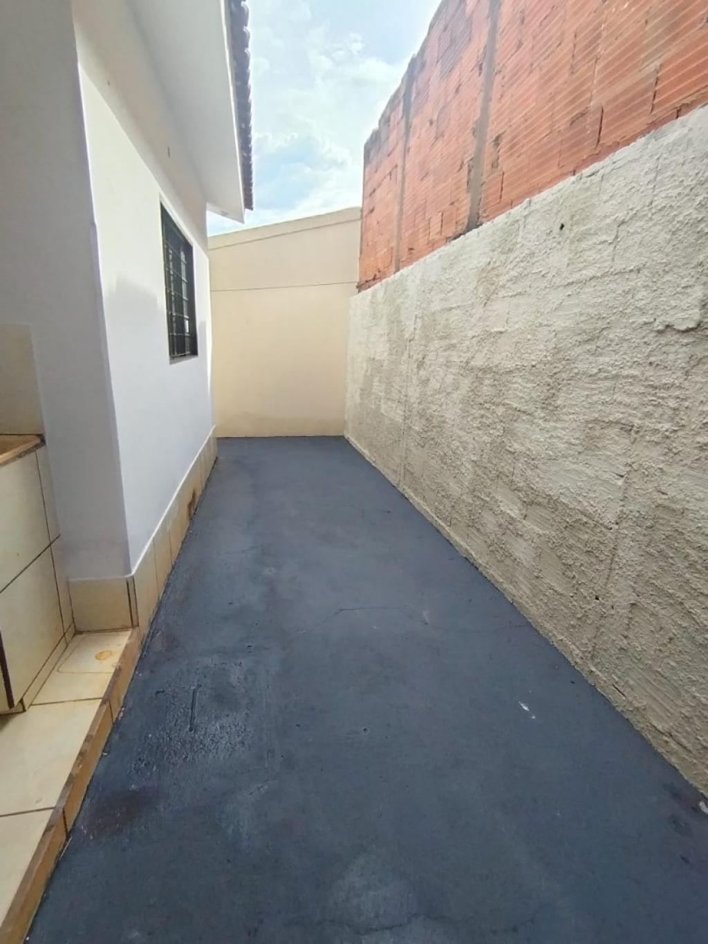 Foto 10 de Casa no Jardim Presidente com 2 quartos